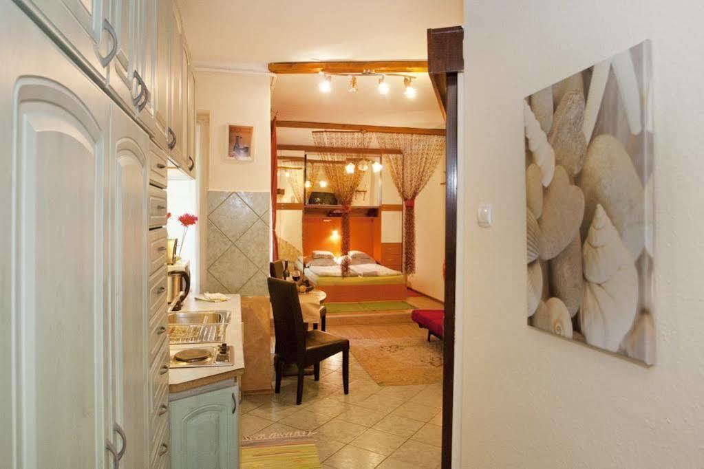 Margit Apartment Budapest Bagian luar foto