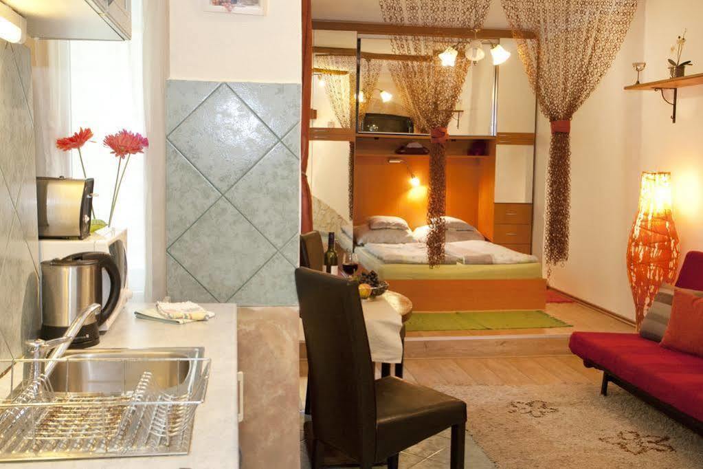 Margit Apartment Budapest Bagian luar foto