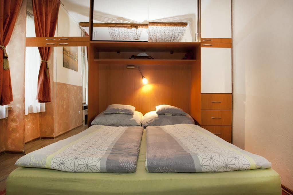 Margit Apartment Budapest Bagian luar foto